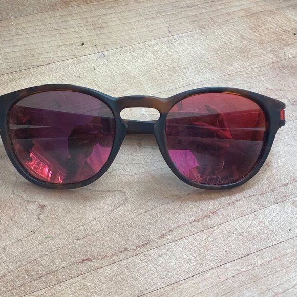 Oakley Sunglasses - New Lenses Needed - Picture 9 of 11